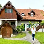 Apartamento Bender Mit Terrasse Und Garten