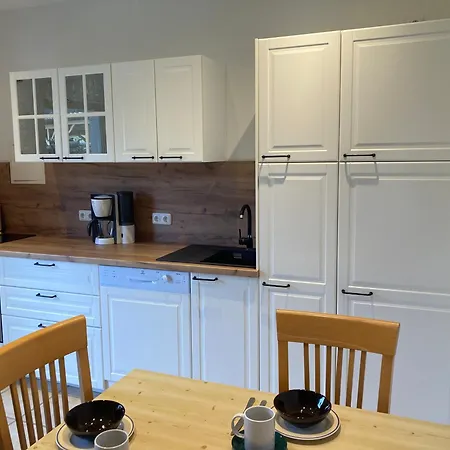 Bender Mit Terrasse Und Garten * Straden