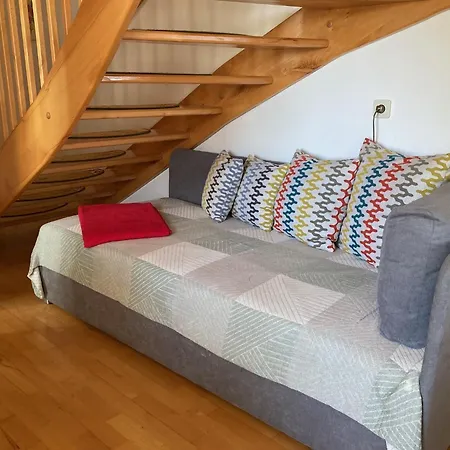 Bender Mit Terrasse Und Garten *