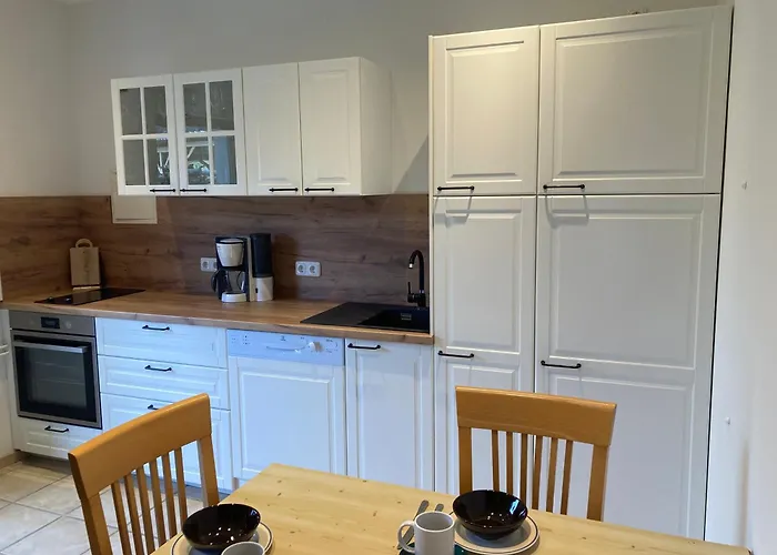 Bender Mit Terrasse Und Garten * Straden