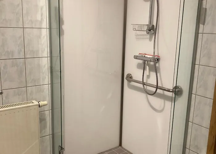 Bender Mit Terrasse Und Garten *