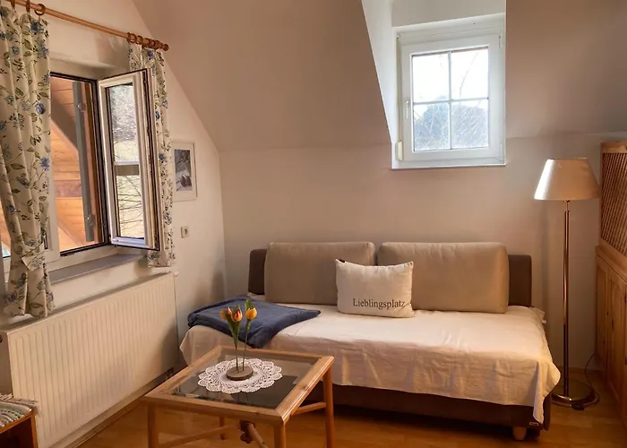 Bender Mit Terrasse Und Garten Διαμέρισμα *